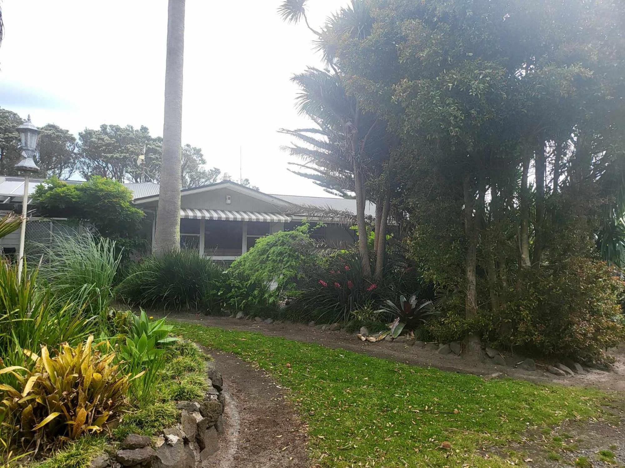 Kai Iwi Lakes Resort Kaihu Exterior photo